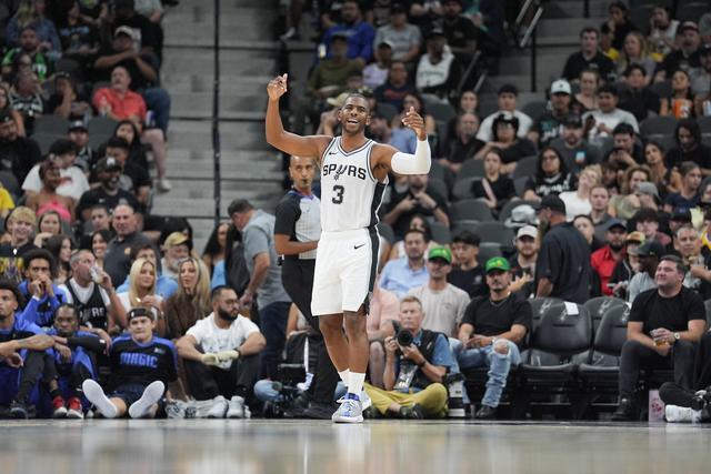 卢克肖又受伤了！距离上次复出踢了3场比赛98分钟